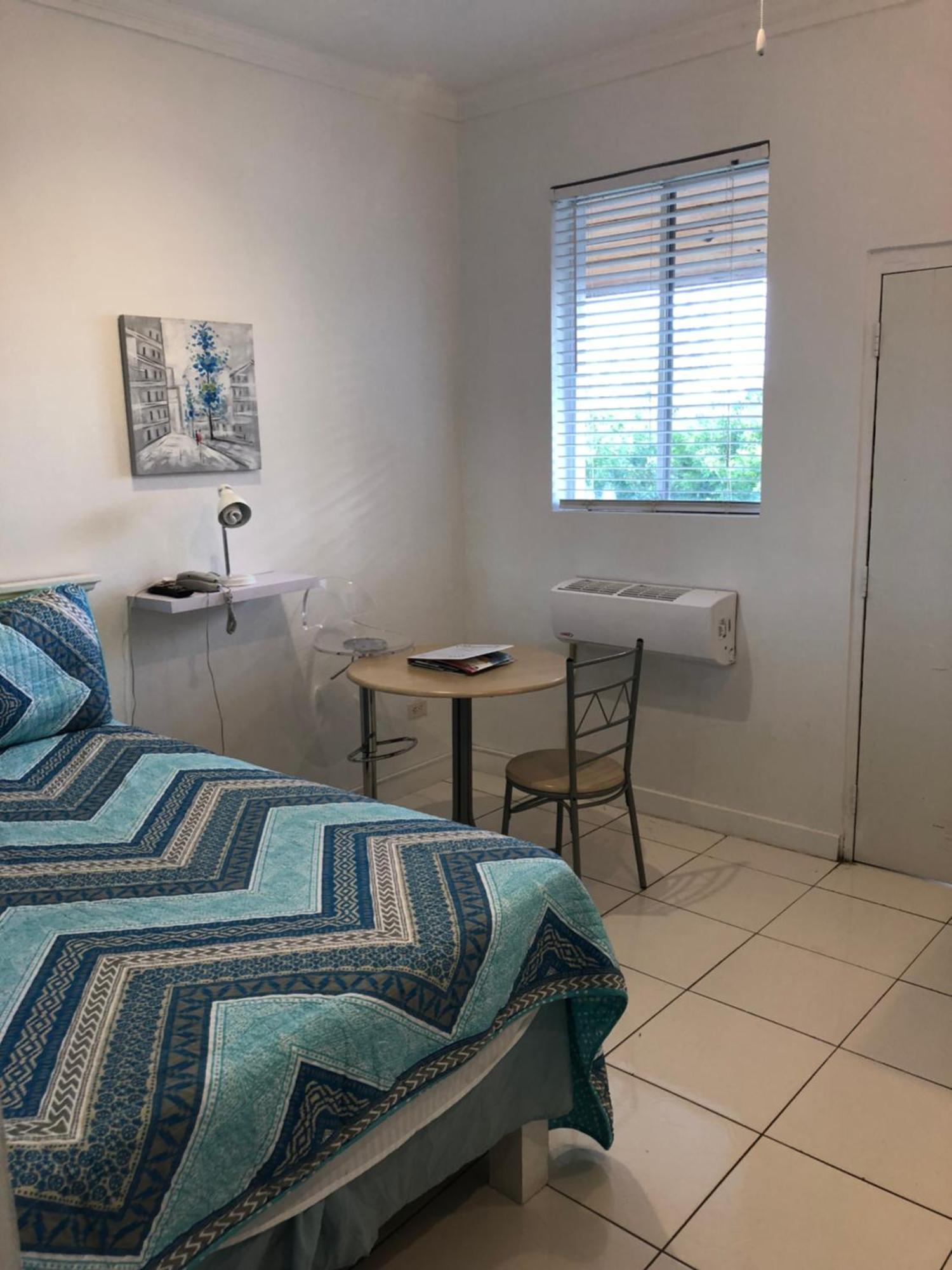 The Oasis Retreat Apartman Nassau Kültér fotó