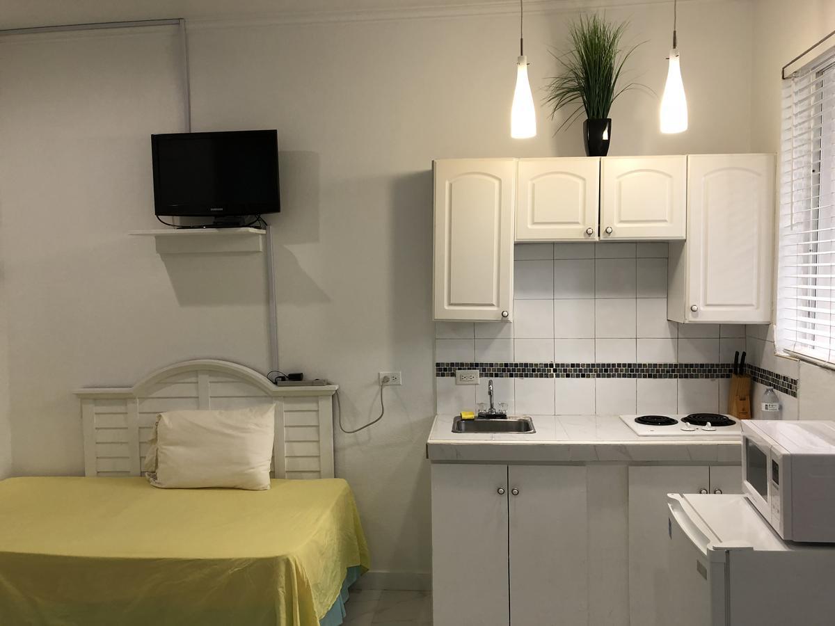 The Oasis Retreat Apartman Nassau Kültér fotó